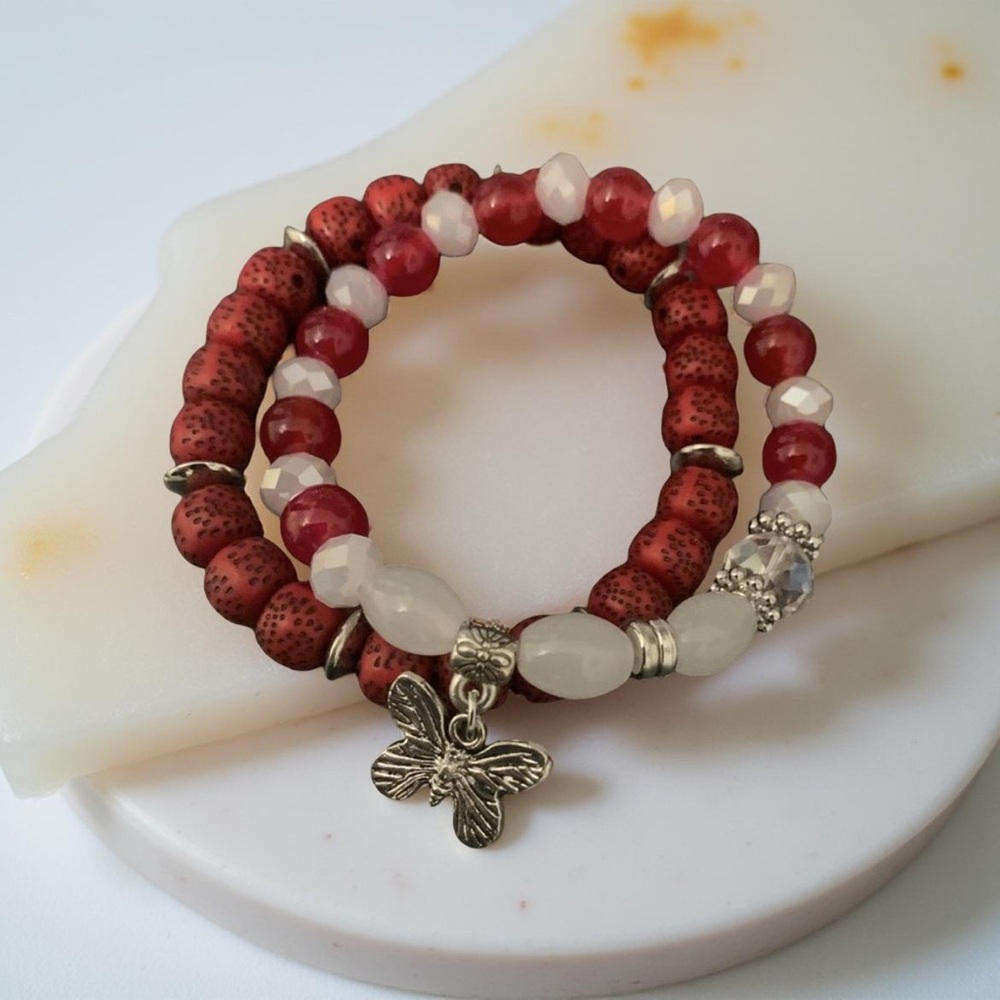 Chic Red and White Beaded Bracelet with Butterfly Charm